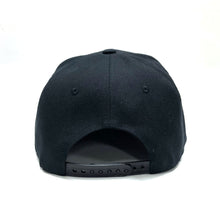 Load image into Gallery viewer, AI♡LA BLACK Snapback
